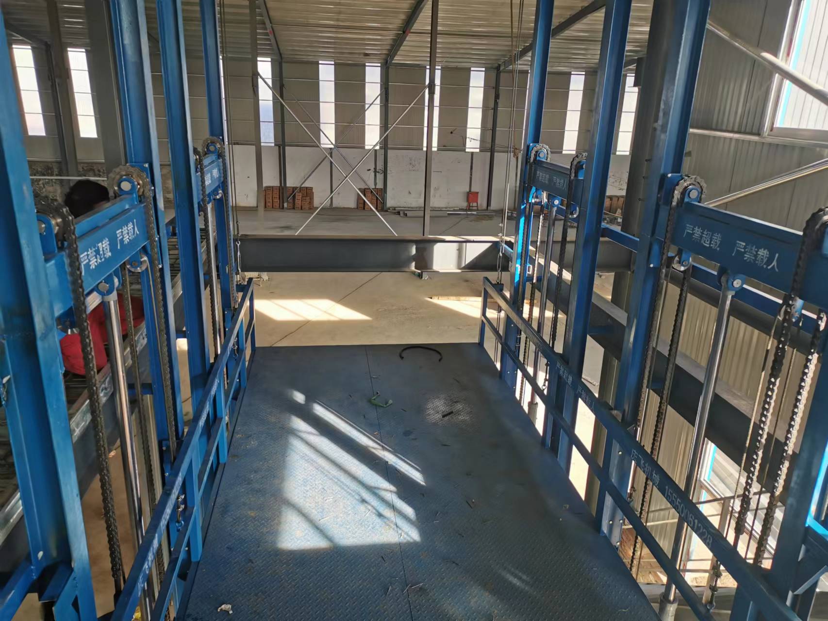 導(dǎo)軌式升降貨梯適用于哪些場(chǎng)合？