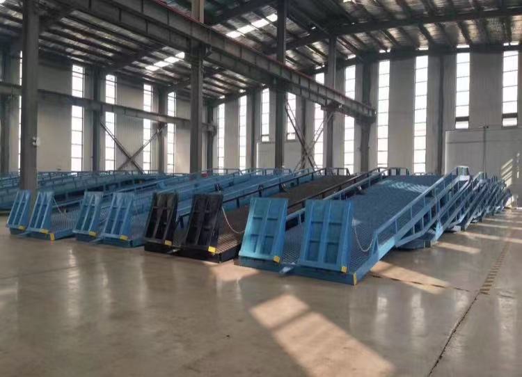 固定登車(chē)橋的液壓系統(tǒng)一定要處理好的幾個(gè)問(wèn)題