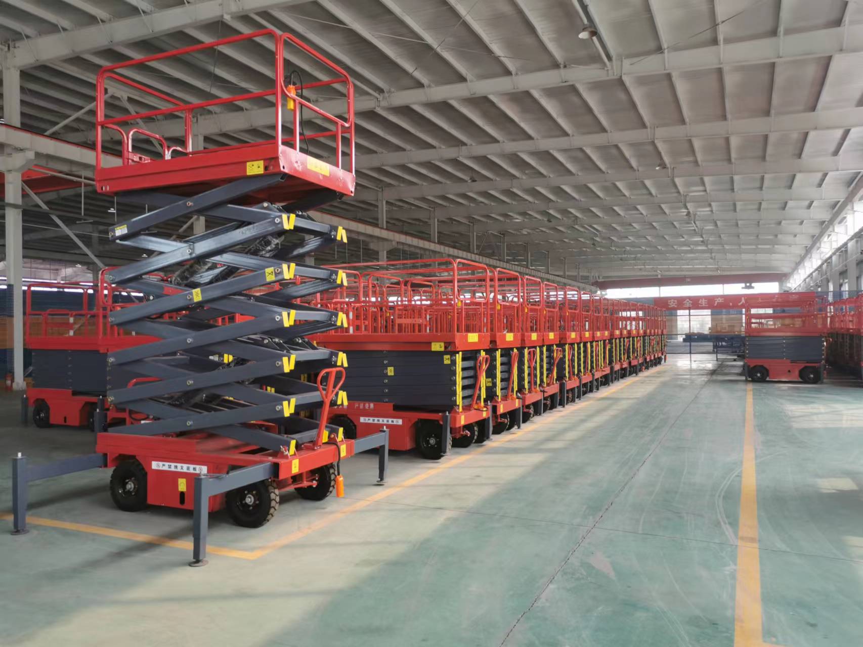 冬季如何使用移動式升降機(jī)？